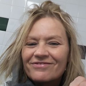 Meet your Posher, Lorraine